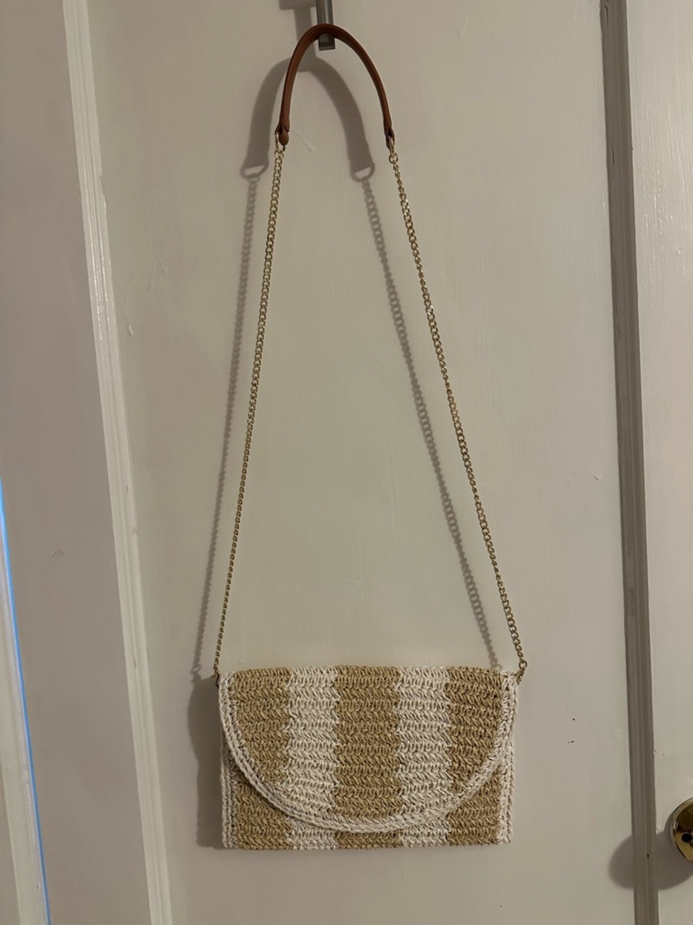 Talbots Natural and White Striped Straw Clutch with Gold Chain - Picture 2 of 4
